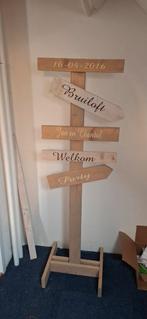 Houten Wegwijzer Bruiloft/Geboorte, Ophalen