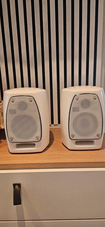 KRK VXT4 monitor set beschikbaar voor biedingen