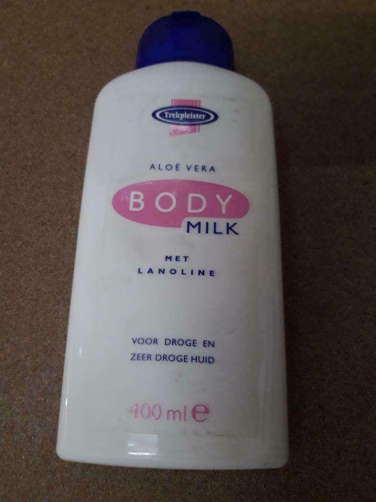 Body milk, Sieraden, Tassen en Uiterlijk, Uiterlijk | Lichaamsverzorging, Ophalen of Verzenden, Nieuw, Bodylotion, Crème of Olie