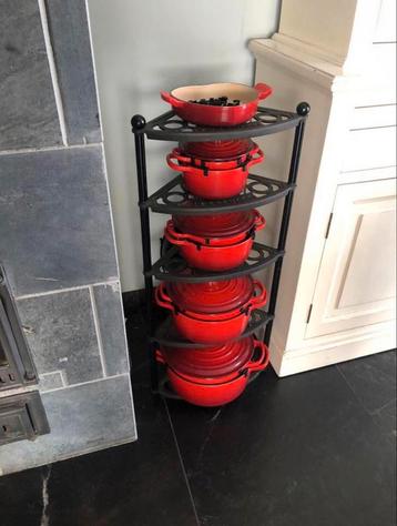 ‼️gezocht le creuset standaard de grote van 5 of 3 hoog ‼️