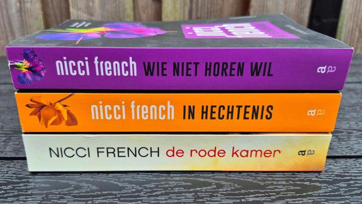 3 thrillers van Nicci French voor 5 euro, Boeken, Thrillers, Zo goed als nieuw, Ophalen of Verzenden
