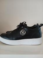 Sneakers Guess leer maat 41, Ophalen of Verzenden, Zo goed als nieuw