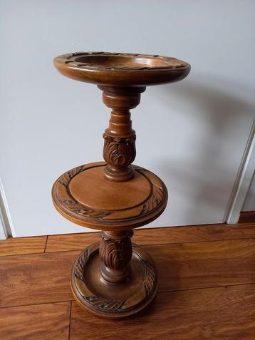 Mooie vintage rooktafel / rokerstafeltje / decoratie beschikbaar voor biedingen