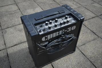 Roland Cube 30 Gitaarversterker beschikbaar voor biedingen