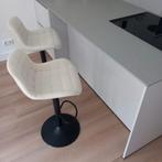 Set van twee barkrukken (creme/zand), 2 krukken, Ophalen of Verzenden, Gebruikt