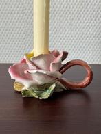 Klassieke Barbotine Porseleinen Bloemenkandelaar Rozen Klein, Huis en Inrichting, Woonaccessoires | Kandelaars en Kaarsen, Overige materialen