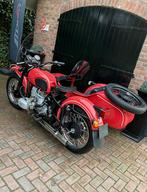 Zeer mooie Dnepr MT11 MT 11 Zijspan gerestaureerd, Cardan-aandrijving, 2 cilinders, Minimaal motorrijbewijs A2, 650 cc