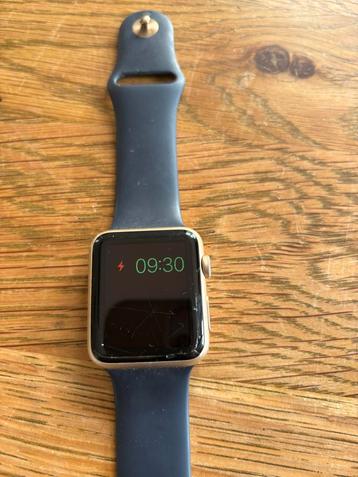 Oude Apple Watch uit 2016 beschikbaar voor biedingen