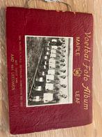 Maple Leaf - 2 keer voetbal foto album, Verzamelen, Ophalen of Verzenden, Zo goed als nieuw, Buitenlandse clubs, Boek of Tijdschrift