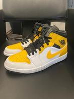 Nike Air Jordan 1 Mid "Taxi" | Nieuw | Maat 43 (US 9.5), Ophalen of Verzenden, Nieuw, Overige kleuren