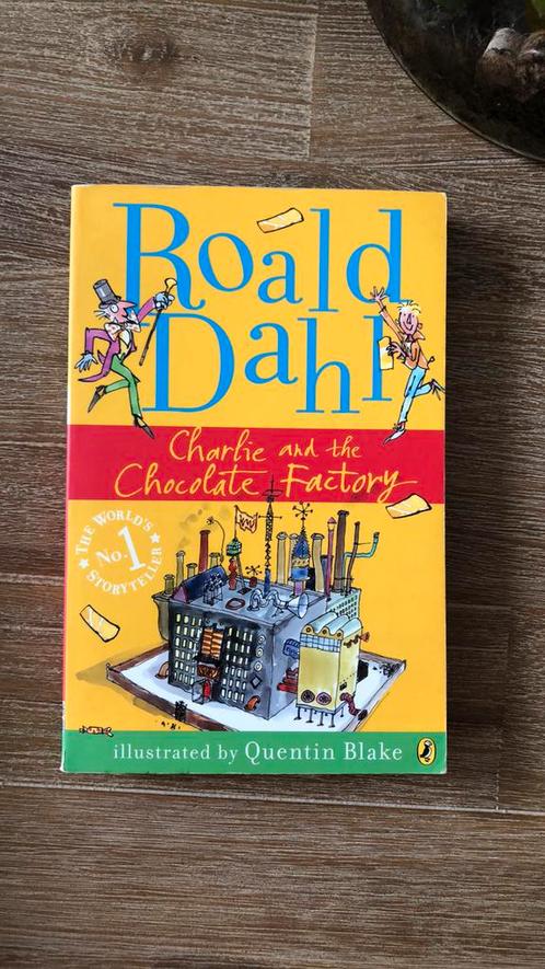 Roald Dah 1 / Charlie and the Chocolade Factory, Boeken, Humor, Zo goed als nieuw, Ophalen of Verzenden