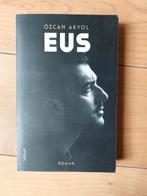 Eus van Ozcan Akyol, Ophalen of Verzenden, Zo goed als nieuw, Nederland