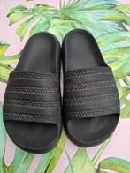 Badslippers zwart maat 37, Ophalen, Zo goed als nieuw, Zwart, Badpak