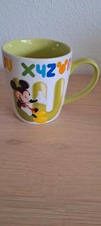 Disney letter W mok, Verzamelen, Disney, Ophalen of Verzenden, Mickey Mouse, Zo goed als nieuw, Servies