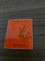 4308 Vintage Friesland Hond Sticker, Ophalen of Verzenden, Gebruikt
