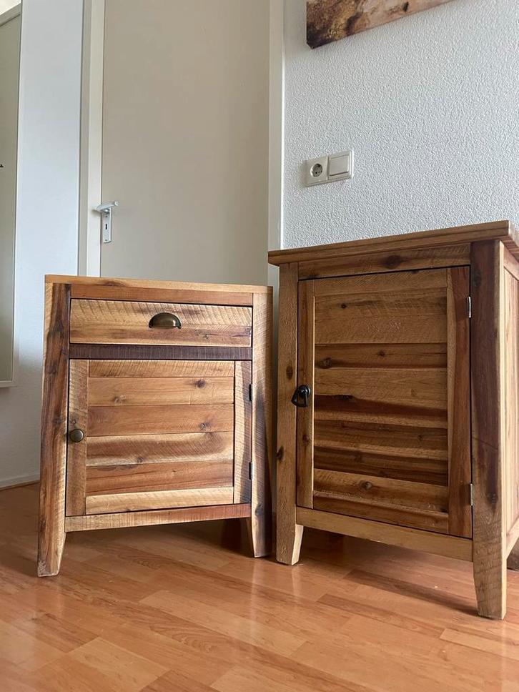 Mango houten nachtkastjes/opbergkasten - wegens verhuizing, Huis en Inrichting, Kasten | Kledingkasten, Zo goed als nieuw, Minder dan 100 cm