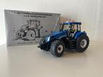Siku New Holland T8.300 1:32 L.C.N. 2011, Hobby en Vrije tijd, Modelauto's | 1:32, Ophalen of Verzenden, Zo goed als nieuw, Tractor of Landbouw