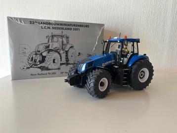 Siku New Holland T8.300 1:32 L.C.N. 2011 beschikbaar voor biedingen