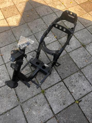 Piaggio zip brom frame (wok) beschikbaar voor biedingen