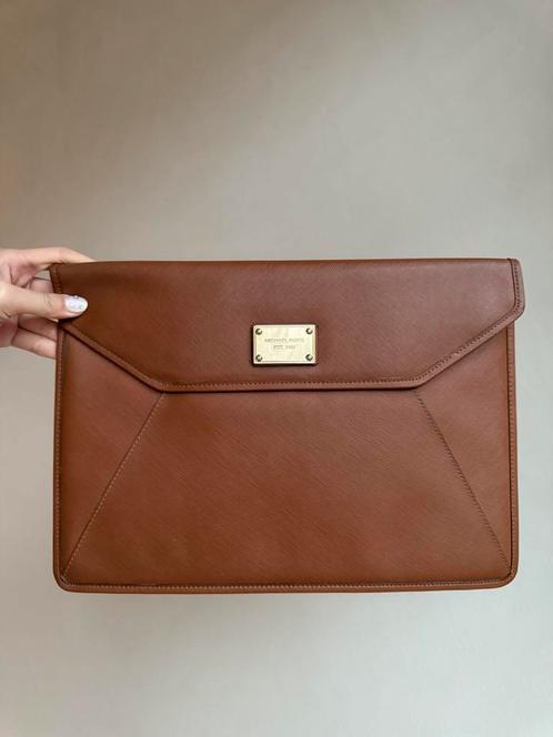 Michael Kors Macbook 13 inch laptop sleeve pouch case hoes, Computers en Software, Laptophoezen, Gebruikt, 13 inch, Ophalen of Verzenden