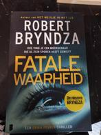 robert bryndza fatale waarheid, Ophalen of Verzenden, Zo goed als nieuw