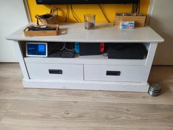 TV meubel | opknapper | Gratis!