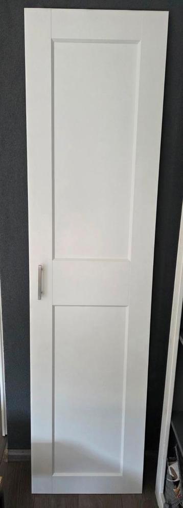 1 IKEA Grimo pax deur 50 x 195 cm.