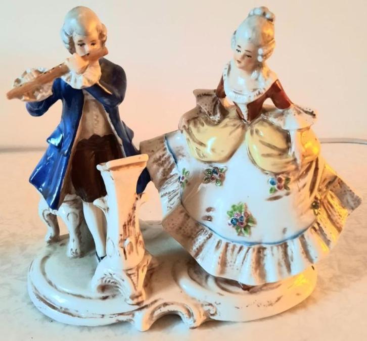 Porseleinen beeldje,gemerkt met GERMANY, Antiek en Kunst, Antiek | Porselein, Ophalen of Verzenden