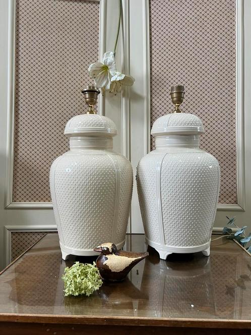 Set Italiaanse porseleinen tafellampen – klassiek chic, Huis en Inrichting, Lampen | Tafellampen, Zo goed als nieuw, Minder dan 50 cm