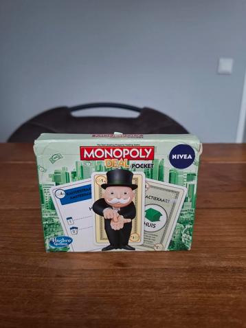 Monopoly  deal kaartspel beschikbaar voor biedingen