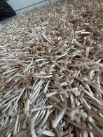 Warm Beige glanzend hoogpolig kleed 140x200, Huis en Inrichting, Stoffering | Tapijten en Kleden, Ophalen, 100 tot 150 cm, Beige