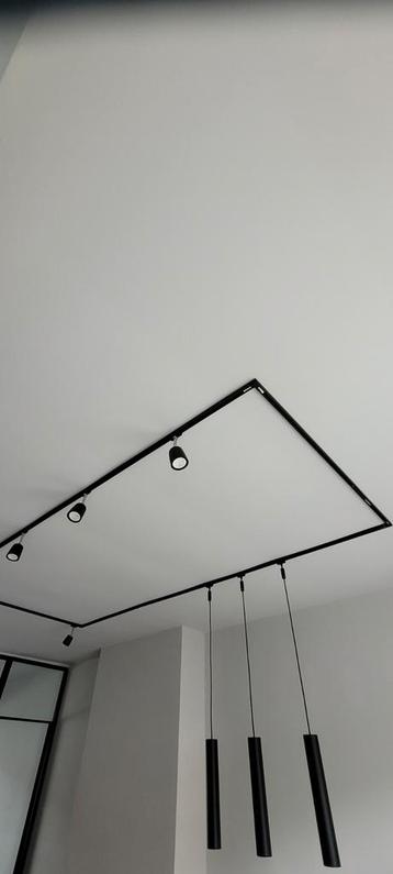 Railsysteem Hue met 3 hanglampen & 5 spots beschikbaar voor biedingen
