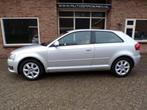 Audi A3 1.4 TFSI Ambiente Pro Line, Auto's, Te koop, Zilver of Grijs, Benzine, Hatchback