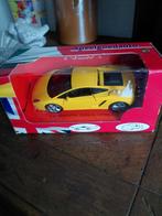 Nieuw in doos lamborghini, Hobby en Vrije tijd, Modelauto's | 1:24, Ophalen of Verzenden, Nieuw, Auto, Bburago