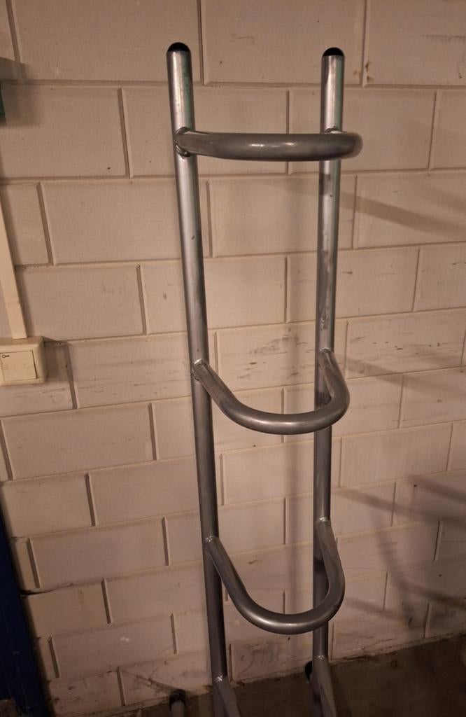 Wall ball rek, Sport en Fitness, Fitnessmaterialen, Ophalen of Verzenden, Gebruikt, Fitnessbal