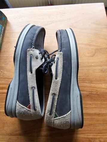 Dubarry dames schoenen
Bootschoenen soepel leer en suede
39 beschikbaar voor biedingen