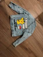 Pokemon spijkerjas maat 128, Ophalen of Verzenden, Zo goed als nieuw, Maat 128