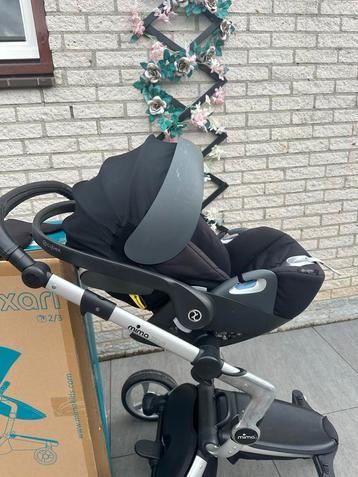 Cybex Cloud G i-Size Autostoel met adapters beschikbaar voor biedingen