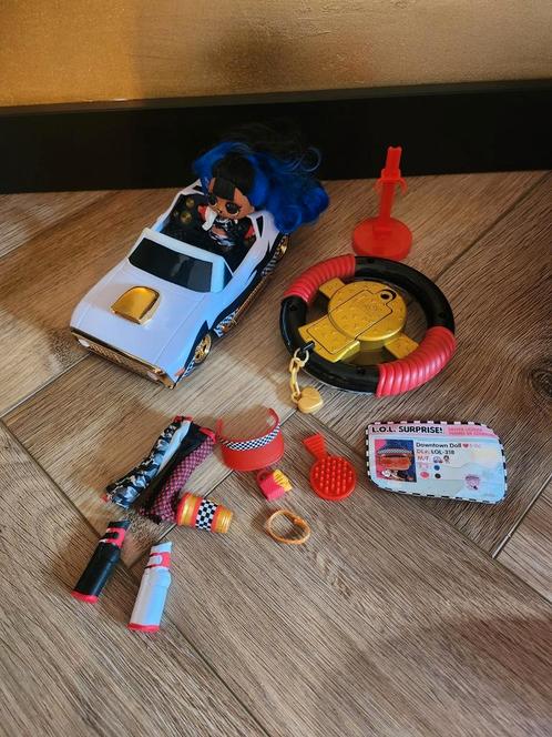 L.O.L surprise afstandbestuurbare auto met extra L.O.L bal, Kinderen en Baby's, Speelgoed | Poppen, Zo goed als nieuw, Overige typen