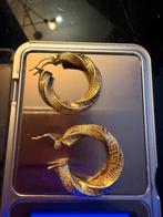 18k Gouden Versace Wokkel Creolen Oorbellen, Ophalen, Zo goed als nieuw, Goud, Hangers