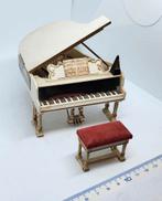 Vleugel (piano) met bijpassend krukje vr poppenhuis, Verzamelen, Poppenhuizen en Toebehoren, Poppenhuis, Ophalen of Verzenden