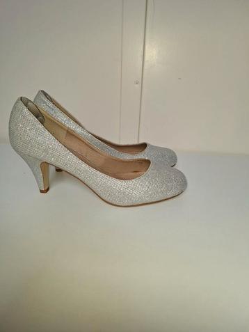 Grijze pumps met glitters maat 40 Jumex beschikbaar voor biedingen