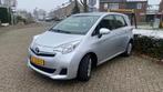 Toyota Verso-S 1.3 VVT-i Comfort Plus, Auto's, Voorwielaandrijving, Euro 5, Gebruikt, Zwart