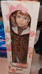 Hand gemaakte pop merk porcelain doll, Verzamelen, Ophalen of Verzenden, Zo goed als nieuw, Pop