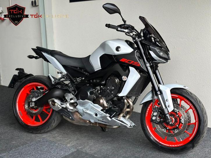 YAMAHA MT-09 NIEUWSTAAT ICE FLUO 2019 MT09 MT 09 MT07 MT10, Motoren, Motoren | Yamaha, Bedrijf, Naked bike, meer dan 35 kW, 3 cilinders