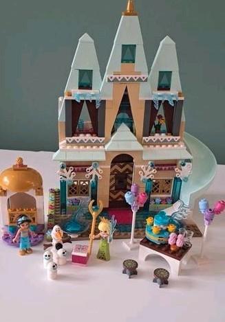 Lego Princess 41068 Het kasteelfeest in Arandelle beschikbaar voor biedingen