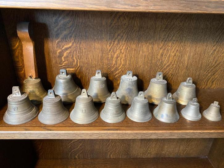 Messing bellen/klokken in verschillende maten, Antiek en Kunst, Curiosa en Brocante, Ophalen of Verzenden
