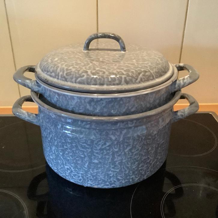 Grote emaille Rijstpan Stoompan Rijst pan koker, Huis en Inrichting, Keuken | Potten en Pannen, Gebruikt, Kookpan of Snelkookpan
