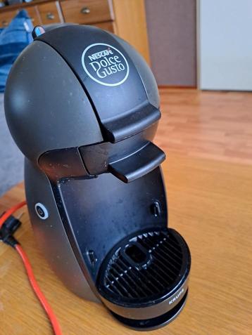 Nesoresso  Dolce Gusto Koffiecupmachine beschikbaar voor biedingen