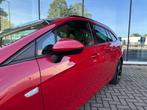 Opel Astra Sports Tourer 1.2 Turbo Elegance - Navi - Camera, Auto's, Voorwielaandrijving, 65 €/maand, 1199 cc, Leder en Stof